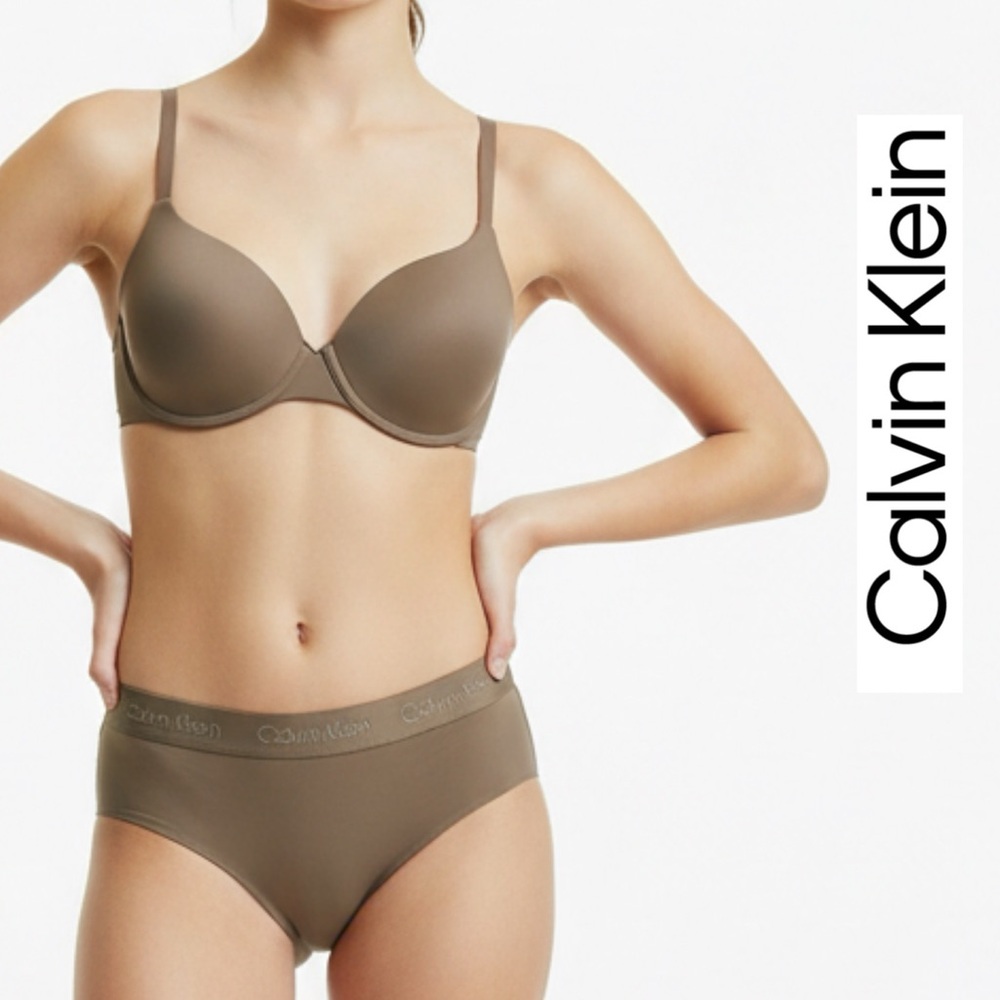 Calvin‎ Klein Women's Brown/ Tan Bra - wirefree Tshirt Bra - 7126